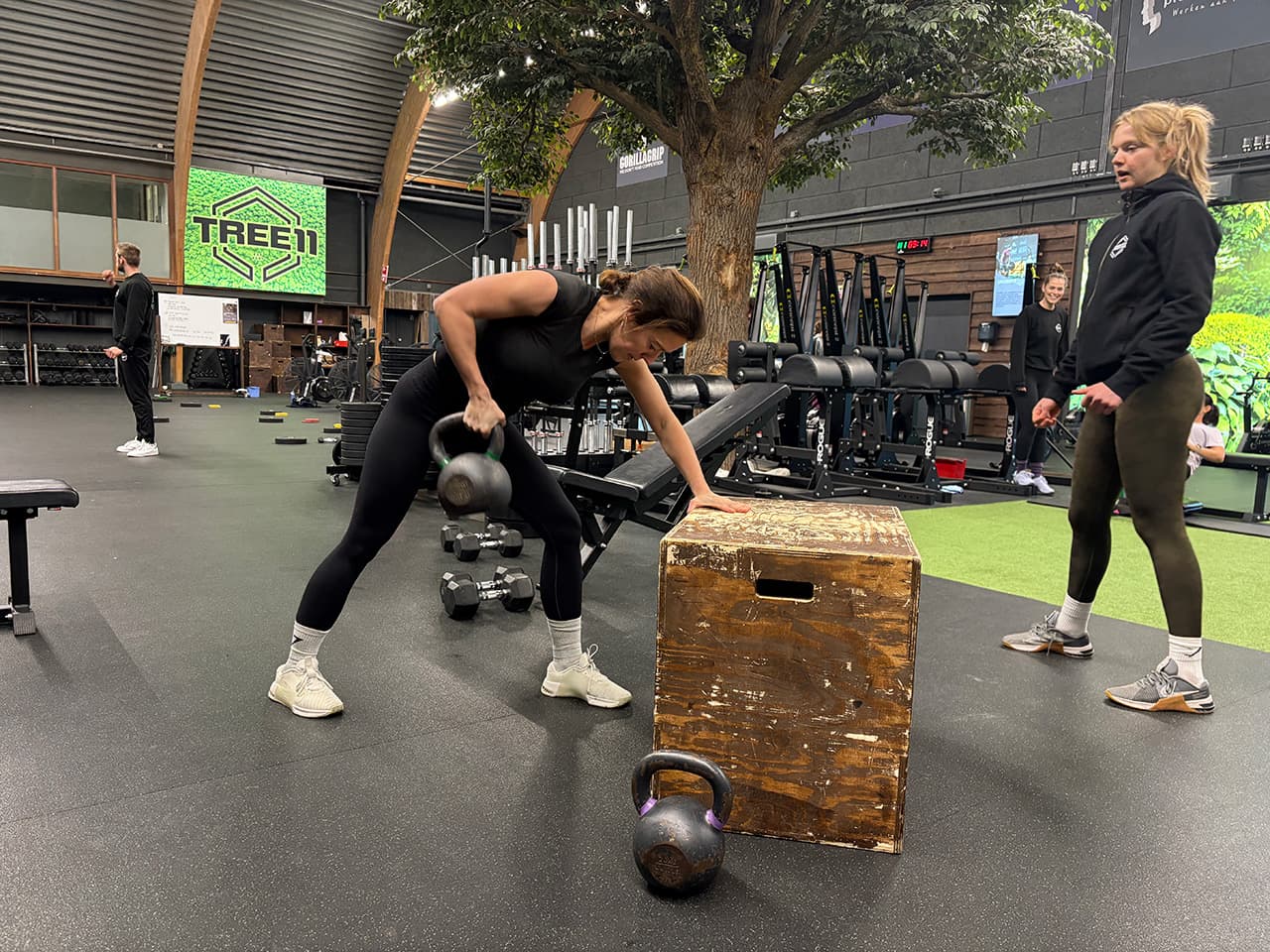 Kettlebell row als kracht oefening voor Lobke