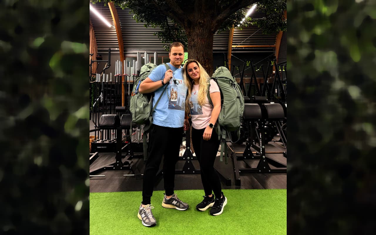 Rob en Yael trainen bij TREE11 Alkmaar voor hun 2500 km Camino tocht voor Spieren voor Spieren